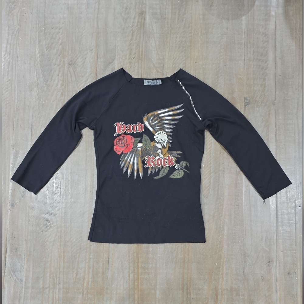 Trafaluc Women's Hard Rock Graphic Black Tee with Eagle and Rose #F0191